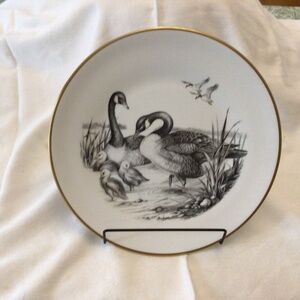 Boehm Game Bird Series Canada Geese Plate